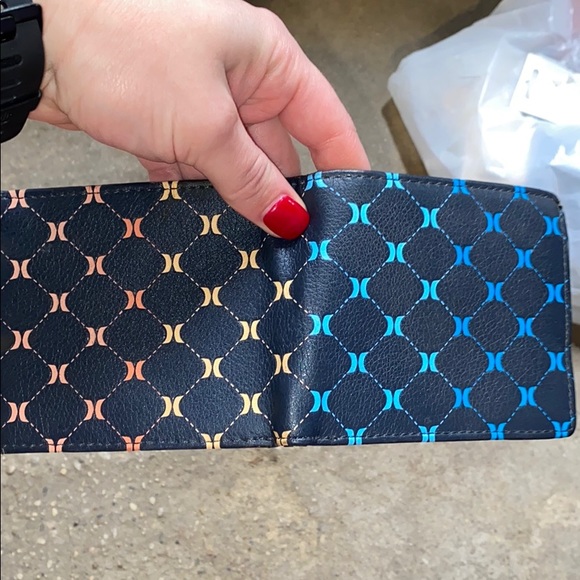 Hurley Other - Hurley Wallet